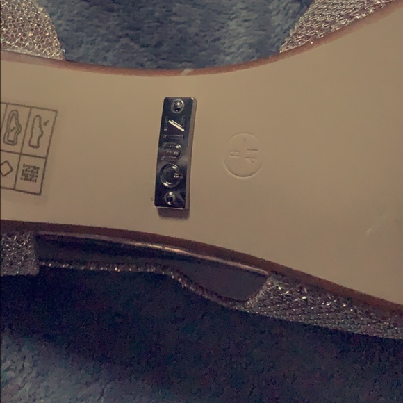 Rose Gold Glitter shoes - Picture 6 of 6